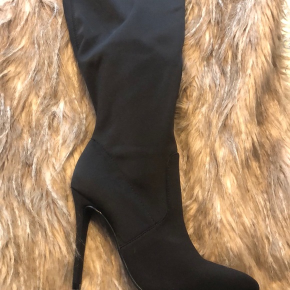 Thigh-High Black boots, Wide-Calf - Picture 1 of 2